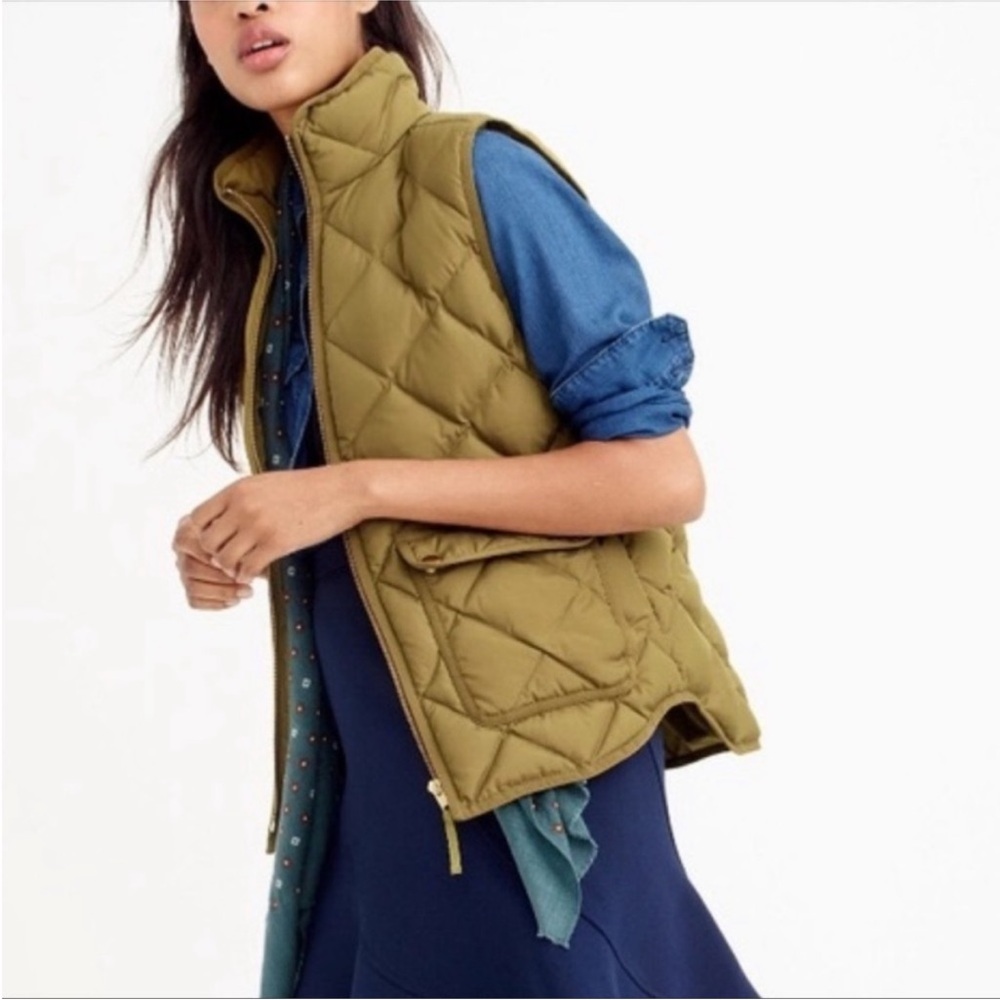 J.Crew Excursion Puffer Vest in Olive Green XXS